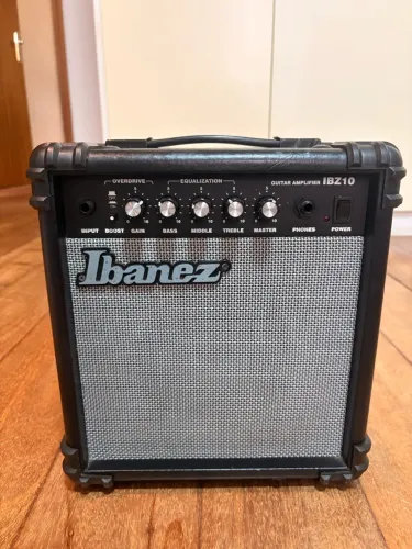 Amplificador de Guitarra Ibanez IBZ10 - 10W