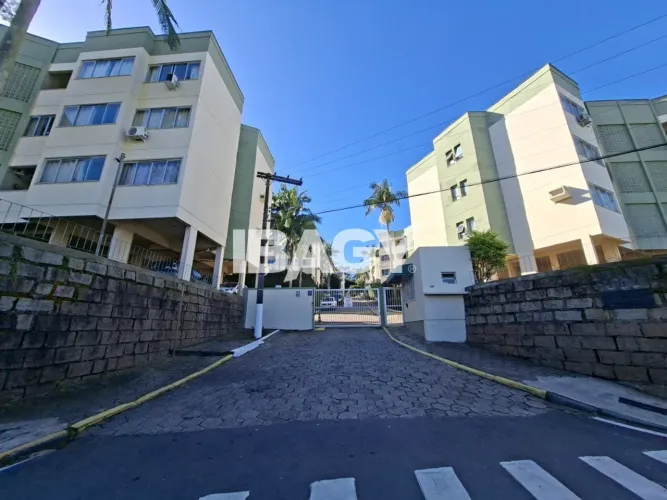 Excelente Apartamento 2 dormitório(s) em Pantanal - Florianópolis