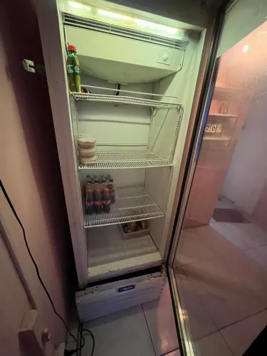 Freezer expositor