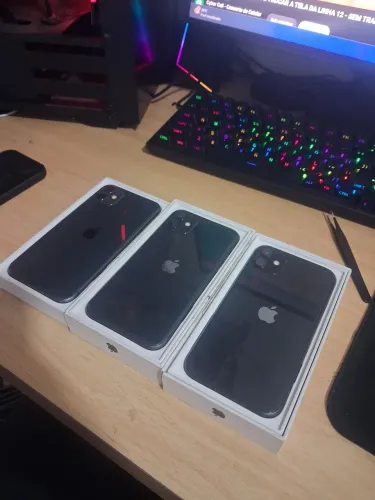 3 iphone 11
