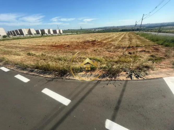 Terreno à venda em Paulínia, Parque Bom Retiro, com 208 m², Terras da Fazenda Paulínia