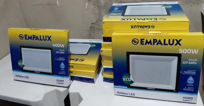 Refletores Led , de 500 W e 400 W