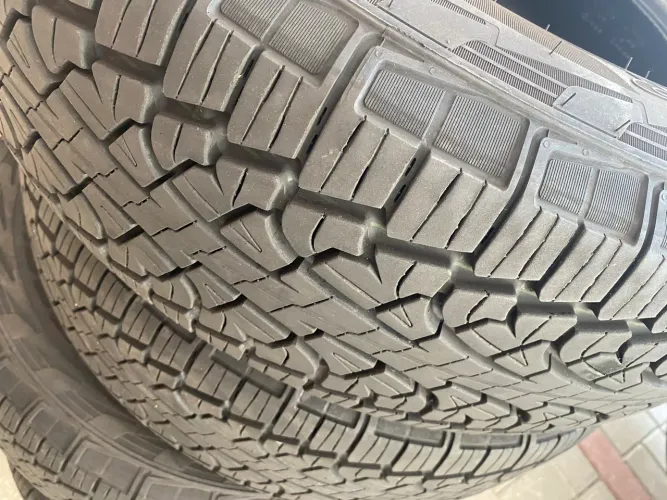 Pneu aro 18 255/65/r18 pireli scorpion atr 111t só vendo os 4 juntos