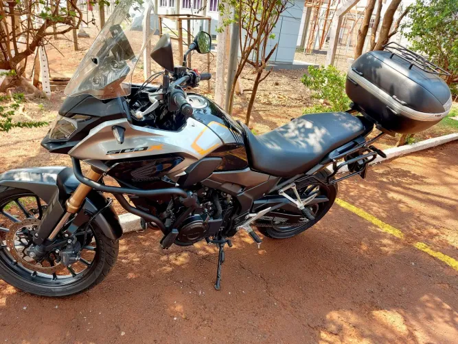VENDO CB500X