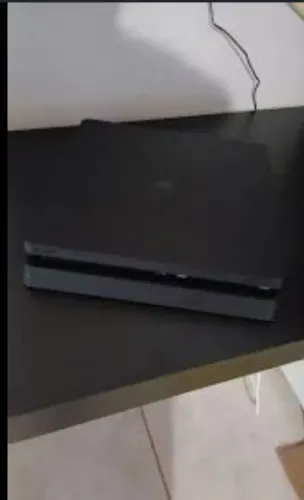 Ps4 slim semi novo