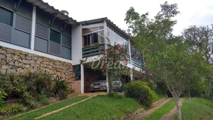 Casa com 6 dormitórios à venda, 450 m² por R$ 1.800.000,00 - Golfe - Teresópolis/RJ