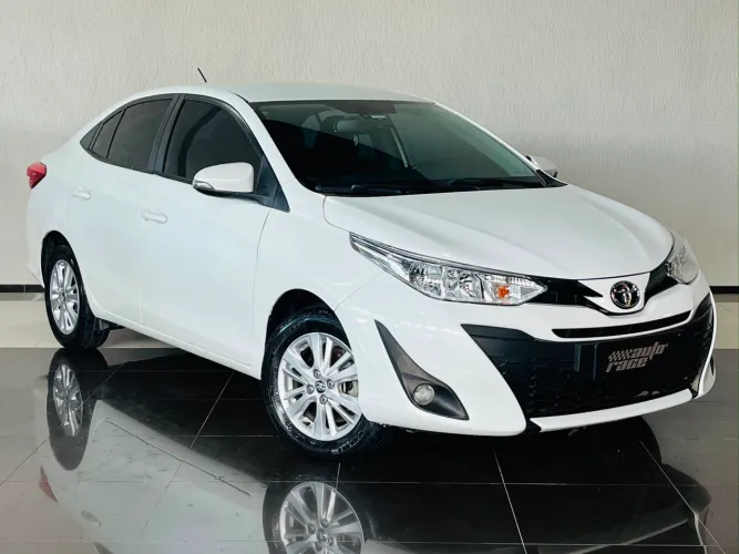Toyota Yaris XL Sedan 1.5 Flex 16V 4P Aut. 2019