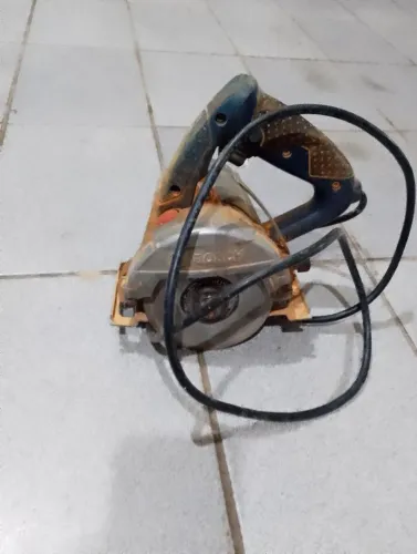 Serra mármore Makita bosch 127/220 preço desapego
