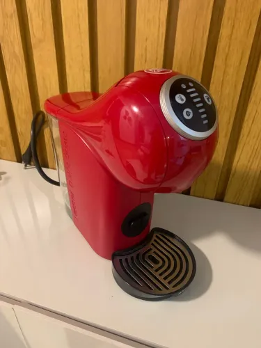 Cafeteira (poucas vezes usada) tá bem novinha!