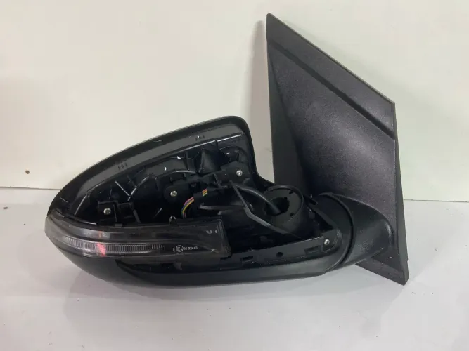 Retrovisor Hyundai Hb20 2020 2021 2022 2023 2024 2025 Com Pisca Elétrico  Direito 