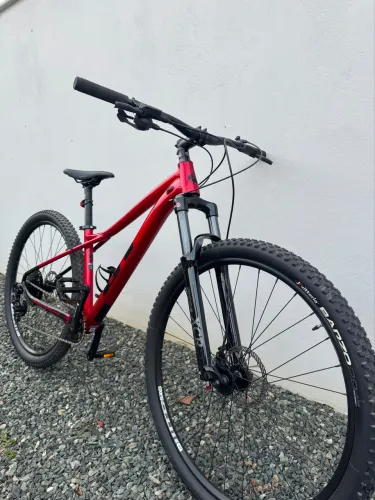 GT Avalanche Aro 29
