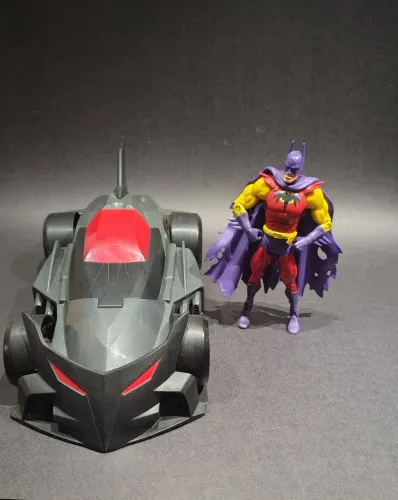 Lote Batman Zur-En-Arrh + Batmóvel (Veículo) - Escala 6" (1/12) DC Universe Classics