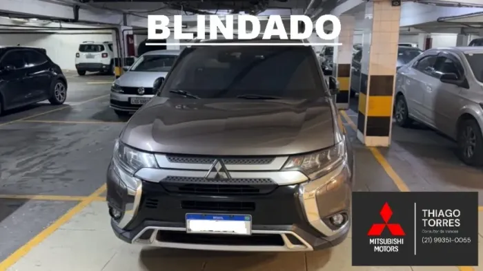 Mitsubishi Outlander HPE-S 3.0 V6 4X4 5P Aut. 2020