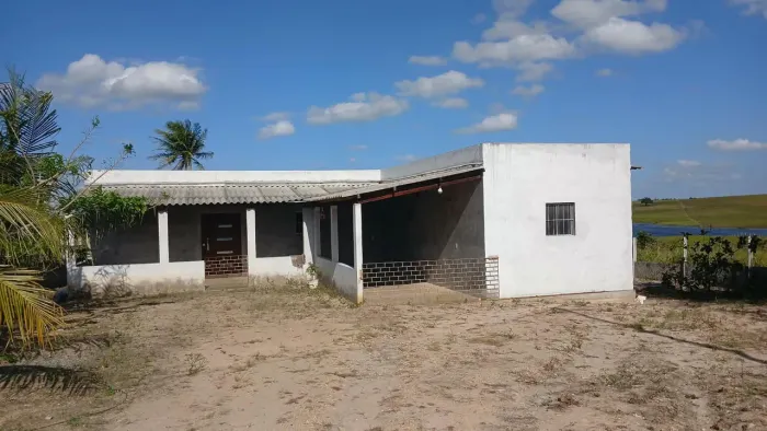 Vendo esse sítio fica na cidade de riachão do poço pb