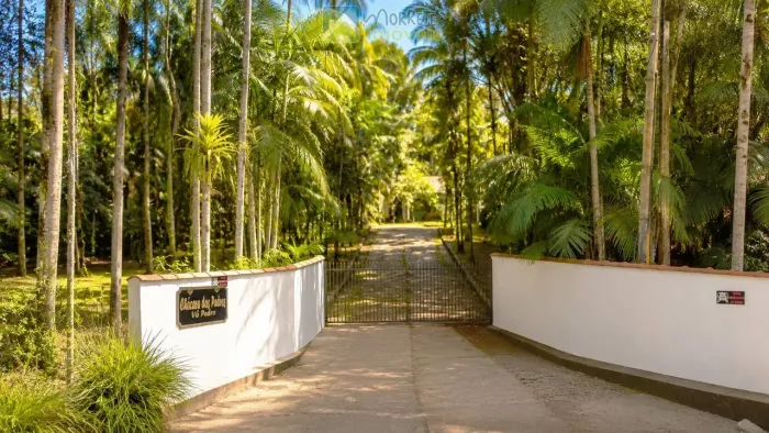 Chácara Exclusiva no Rio Sagrado com Localização Estratégica medindo 26.219m² com margem p