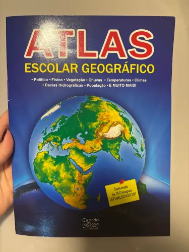Atlas Escolar Geográfico
