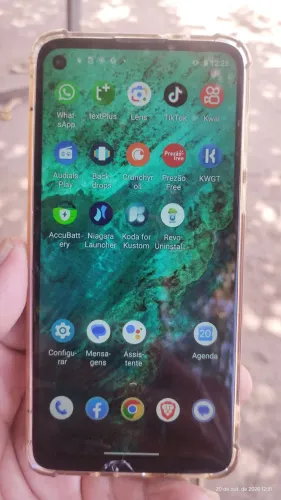 Celular Moto g8