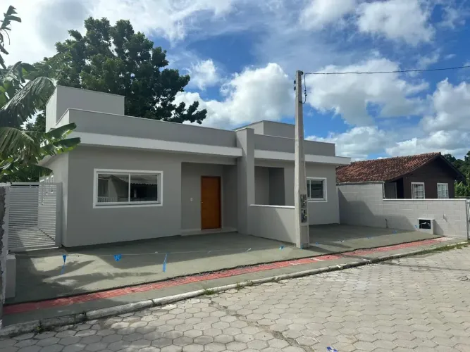 Casa Nova na Vila de Palmas Gov. Celso Ramos SC