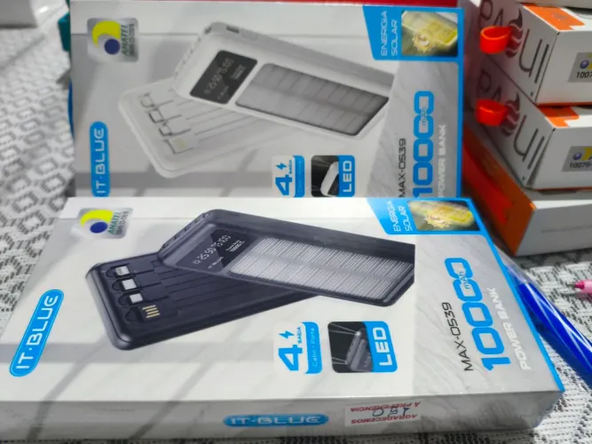Carregador  portátil, recarga na energia solar 