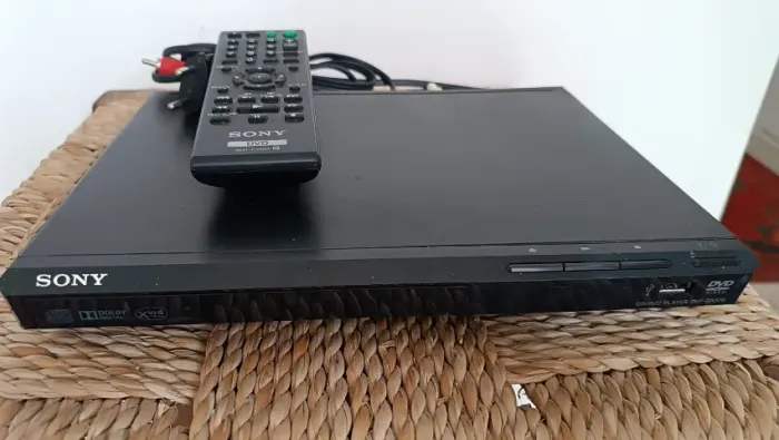 Reprodutor de DVD Sony DVP-SR370
