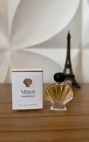 Mini perfume Vênus de Nina Ricci 