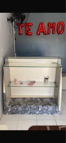 Vendo balcão de vidro