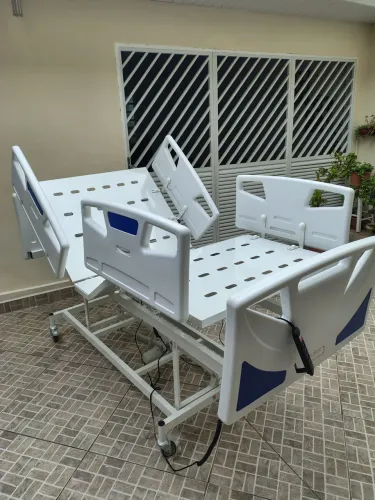 Cama hospitalar elétrica seminova faz elevação total entrego .