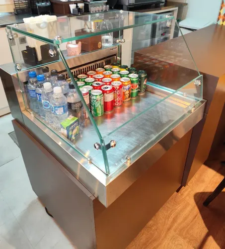 Vitrine bebidas refrigerada
