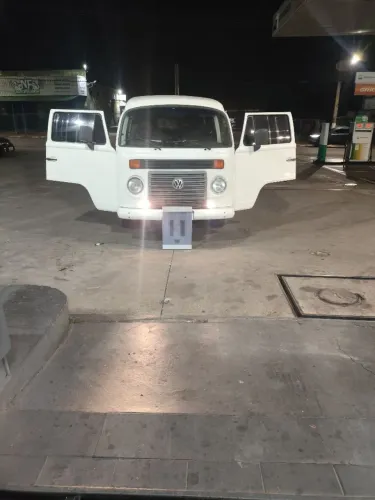 Volkswagen Kombi Standard 1.4 MI Total Flex 8V 2010