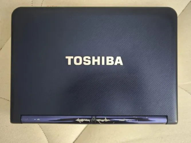 Netbook Toshiba NB305 - Compacto, 2GB RAM, Funcionando Perfeitamente