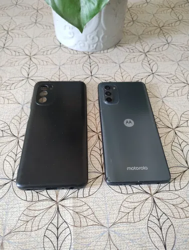 Celular Motorola G62 - 128 gb