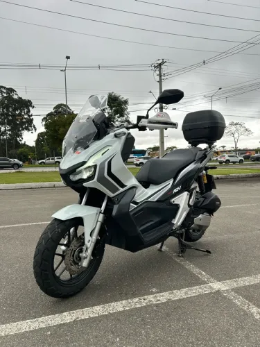  Linda Honda ADV ( abaixo da tabela)