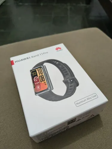 Huawei Band 11 pro preta, com GPS e caixa de Alumínio, sem uso