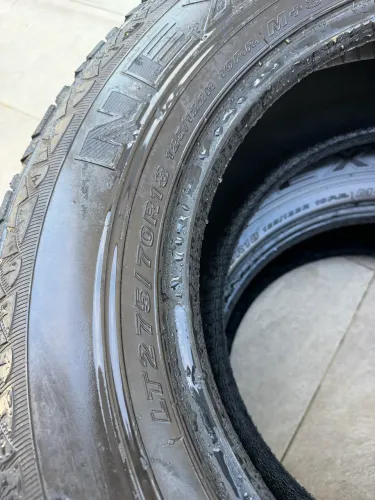 Pneus Nexen 275/70/18