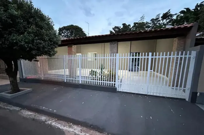 CASA EM UCHOA ENTRADA DE 13 MIL