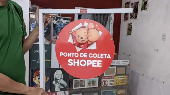 Placa com suporte em alumínio