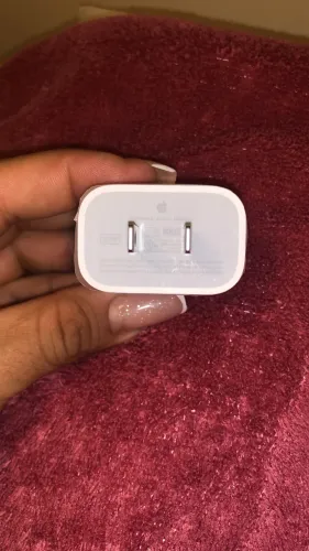 Carregador iPhone sem uso