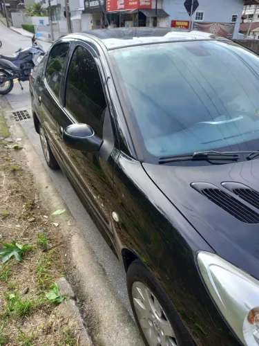 Peugeot 207 Sedan Passion XS 1.6 Flex 16V 4P 2011