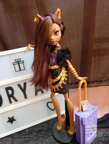 Monster high clawdeen g1 scaris