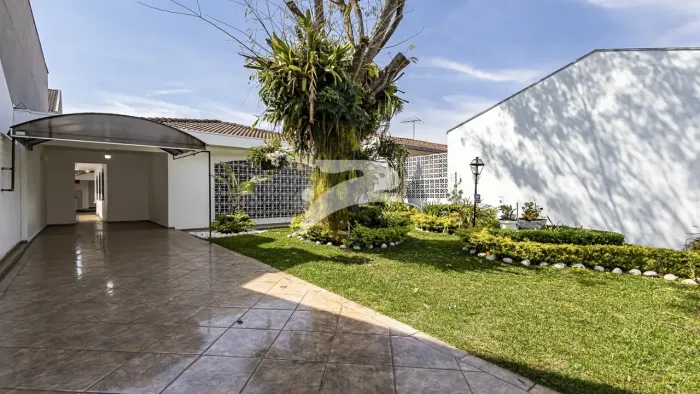 Casa 4 Quartos Bairro Alto 173m²