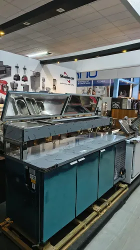 Balcão Refrigerado com Condimentadora Refrimate 2,0m