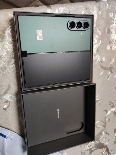 Galaxy Z Fold 8 Ultra 512gb Verde