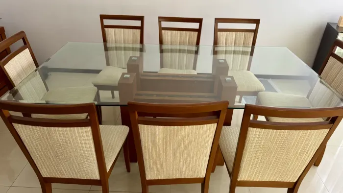 Mesa 8 lugares