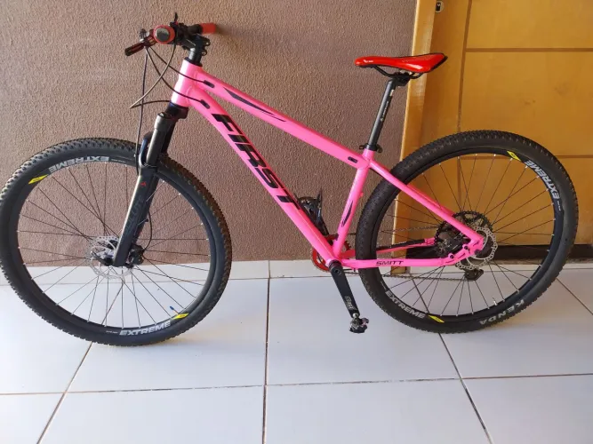 Bike first aro 29