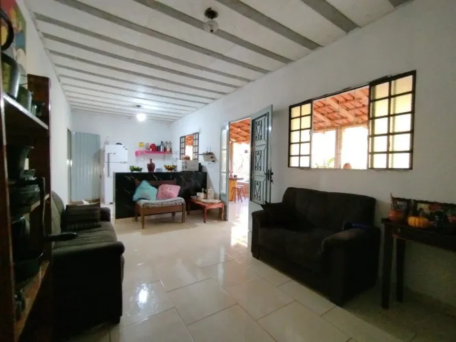Casa com varanda numa área 5.000 m²/Acesso Bocaiúva. 119.998.00.