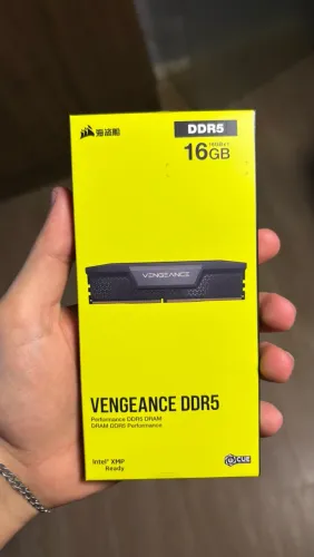 Memória RAM DDR5 16GB 5200Mhz Corsair