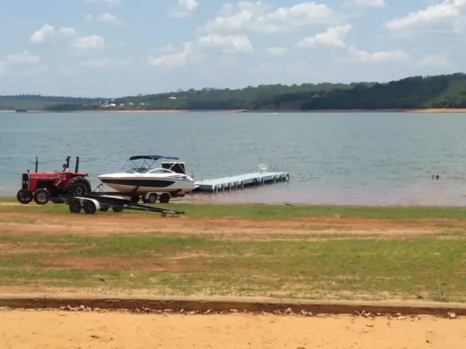 Terreno (Em condomínio) à Venda, 1116m² - Bairro Balneário Quintas do Lago em Cláudio