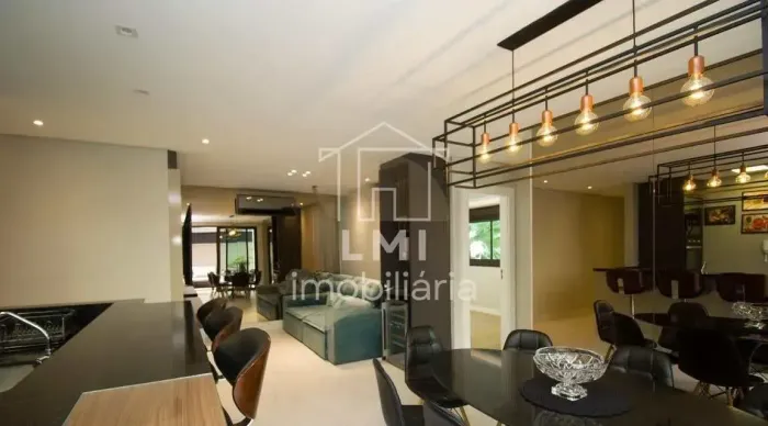 Apartamento totalmente mobiliado com 2 suítes e estrutura de lazer completa