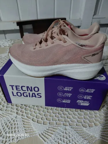 Tenis actvitta feminino