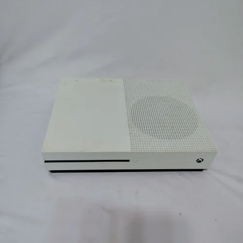 Xbox One S - para peças